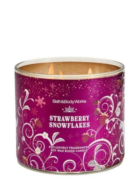 Ароматизована свічка Strawberry Snowflakes Bath & Body Works