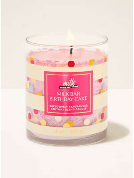 Ароматизована свічка Milk Bar Birthday Cake Bath & Body Works