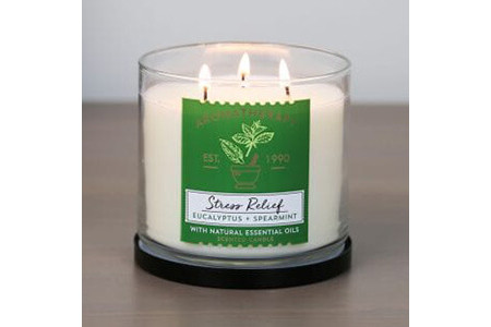 Огляд свічки з трьома гнотами Aromatherapy Stress Relief від Bath & Body Works