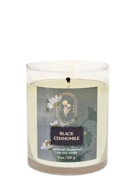 Ароматизована свічка Black Chamomile Bath & Body Works